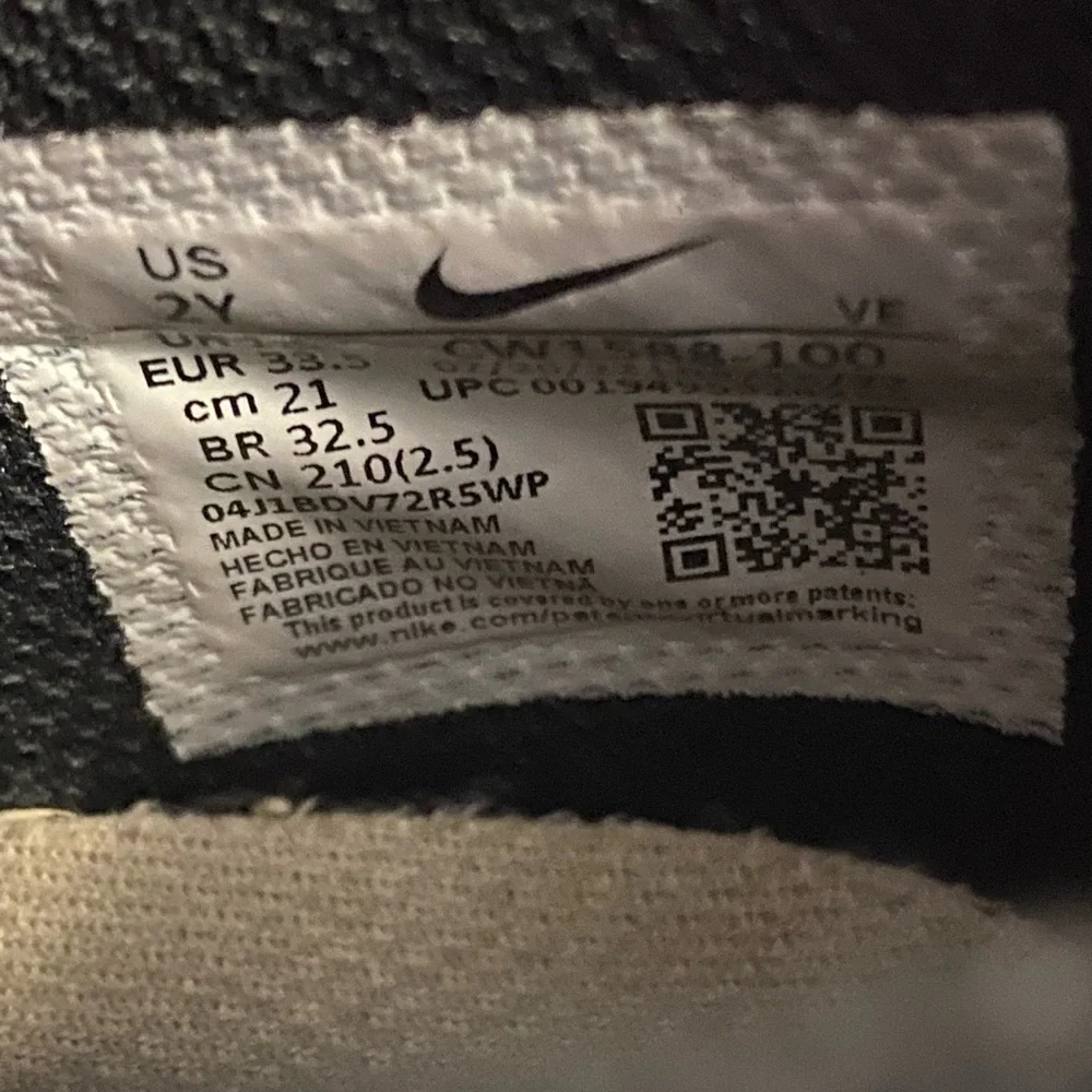 Nike Dunk Low Panda Black/White Kids Sneakers - SZ 2 Y - Picture 8 of 8